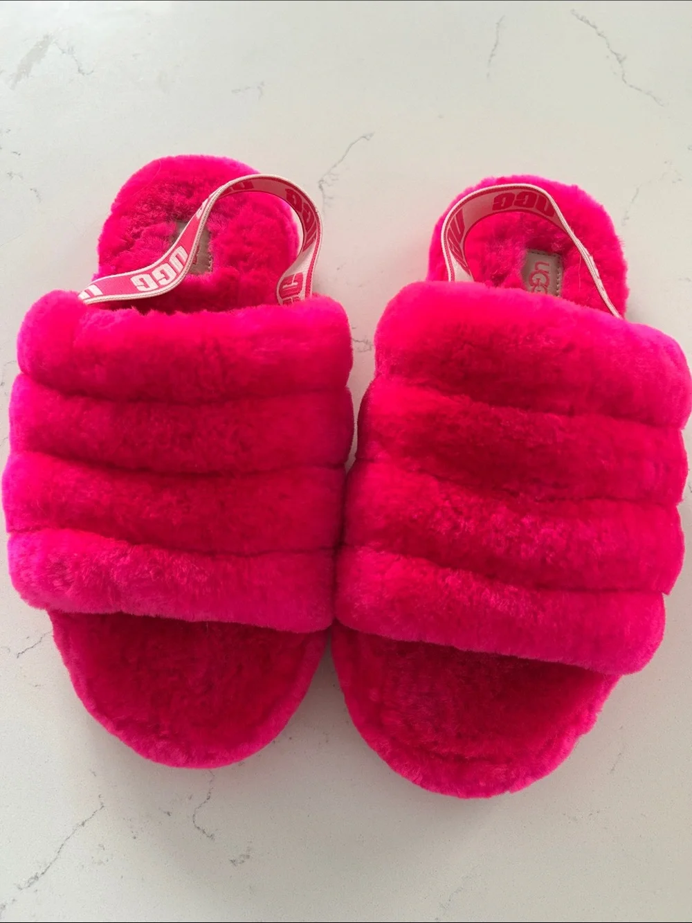 Ugg slippers pink slingback size 5 big kids (fits woman’s 8 )